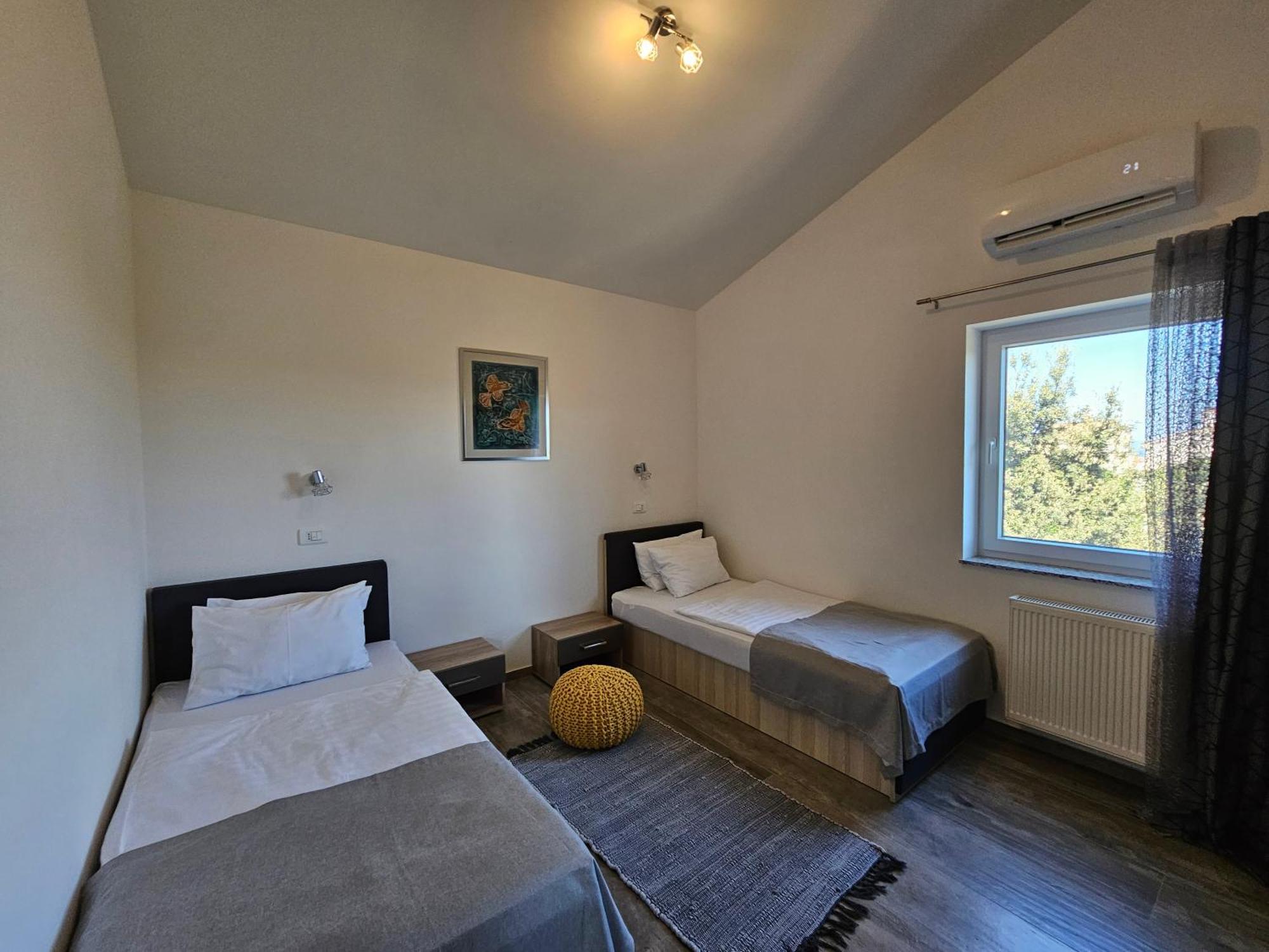 Aurora Appartement *
